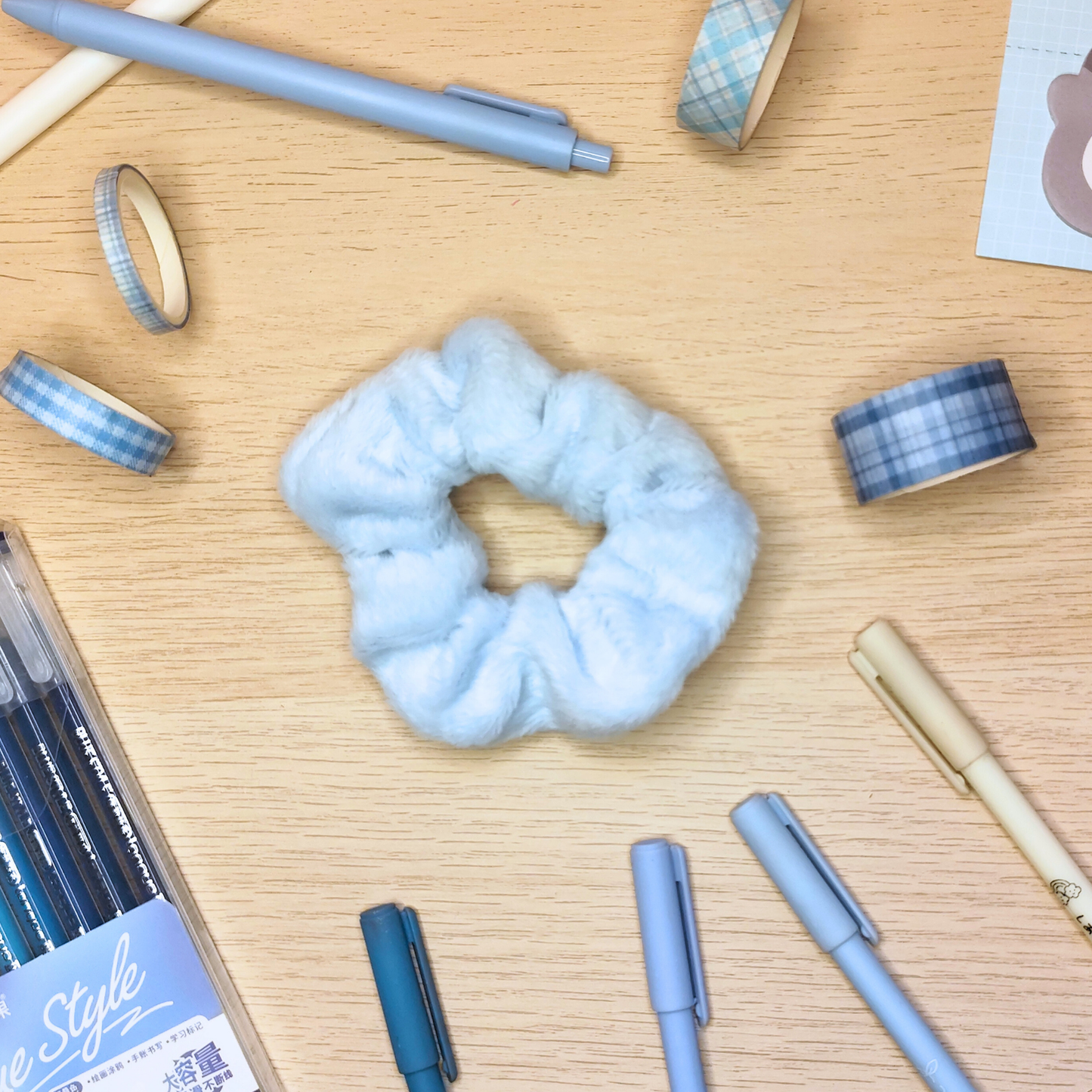 Scrunchies Faux Fur Blau