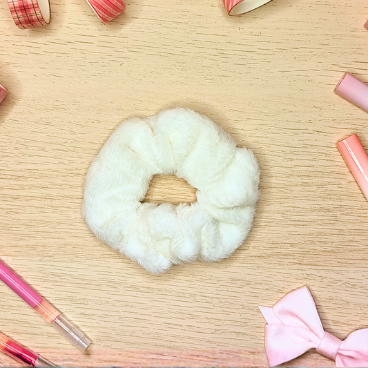 Scrunchies Faux Fur White